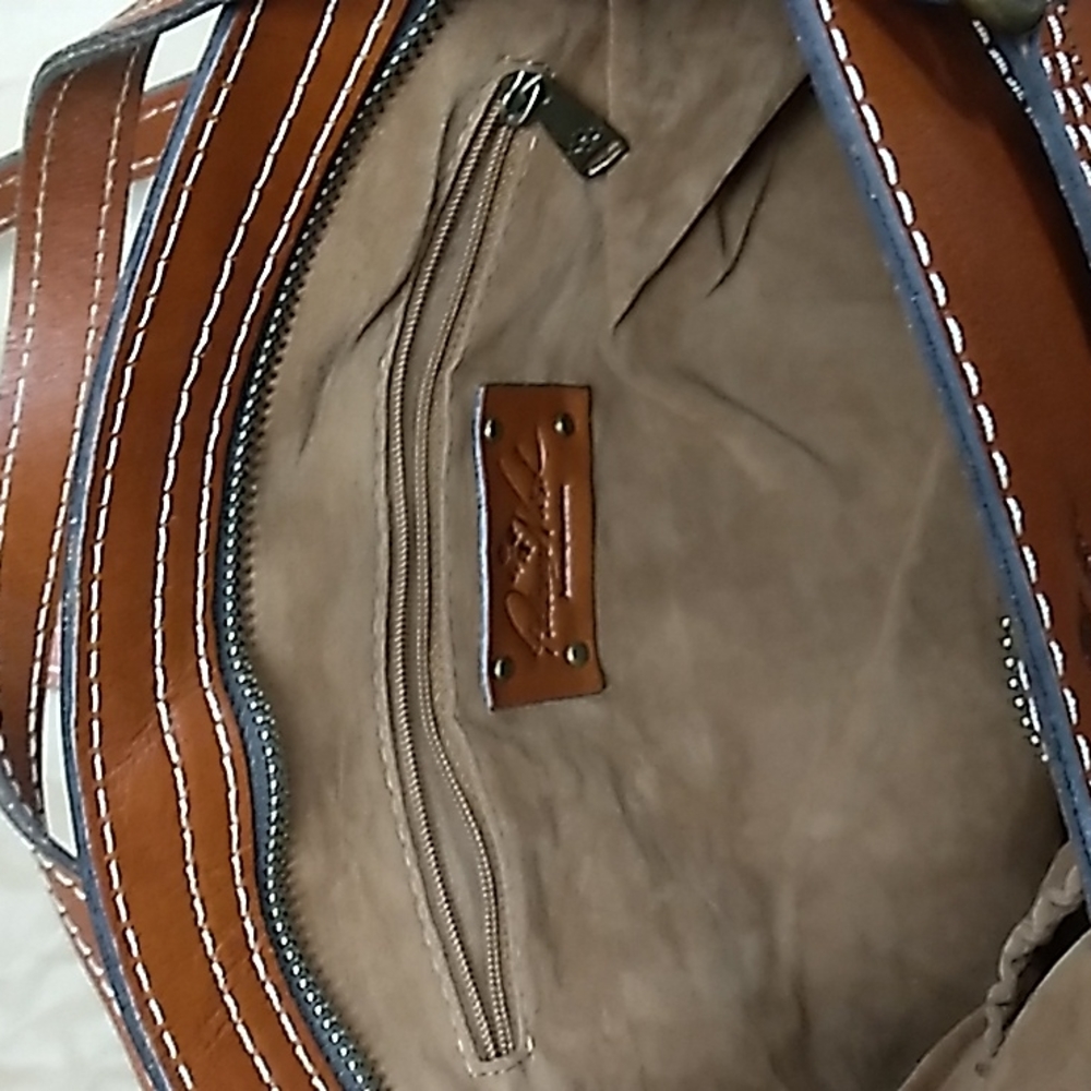 Patricia Nash Leather Bag - Picture 2 of 3